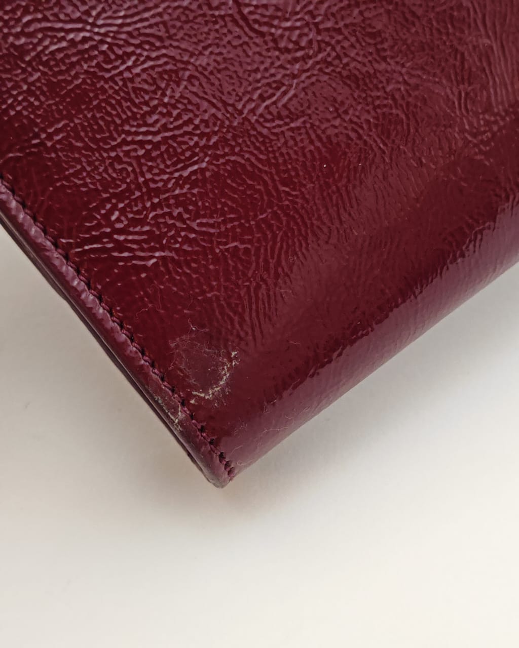 Yves Saint Laurent Classic Y Ligne Clutch – Burgundy Patent Leather