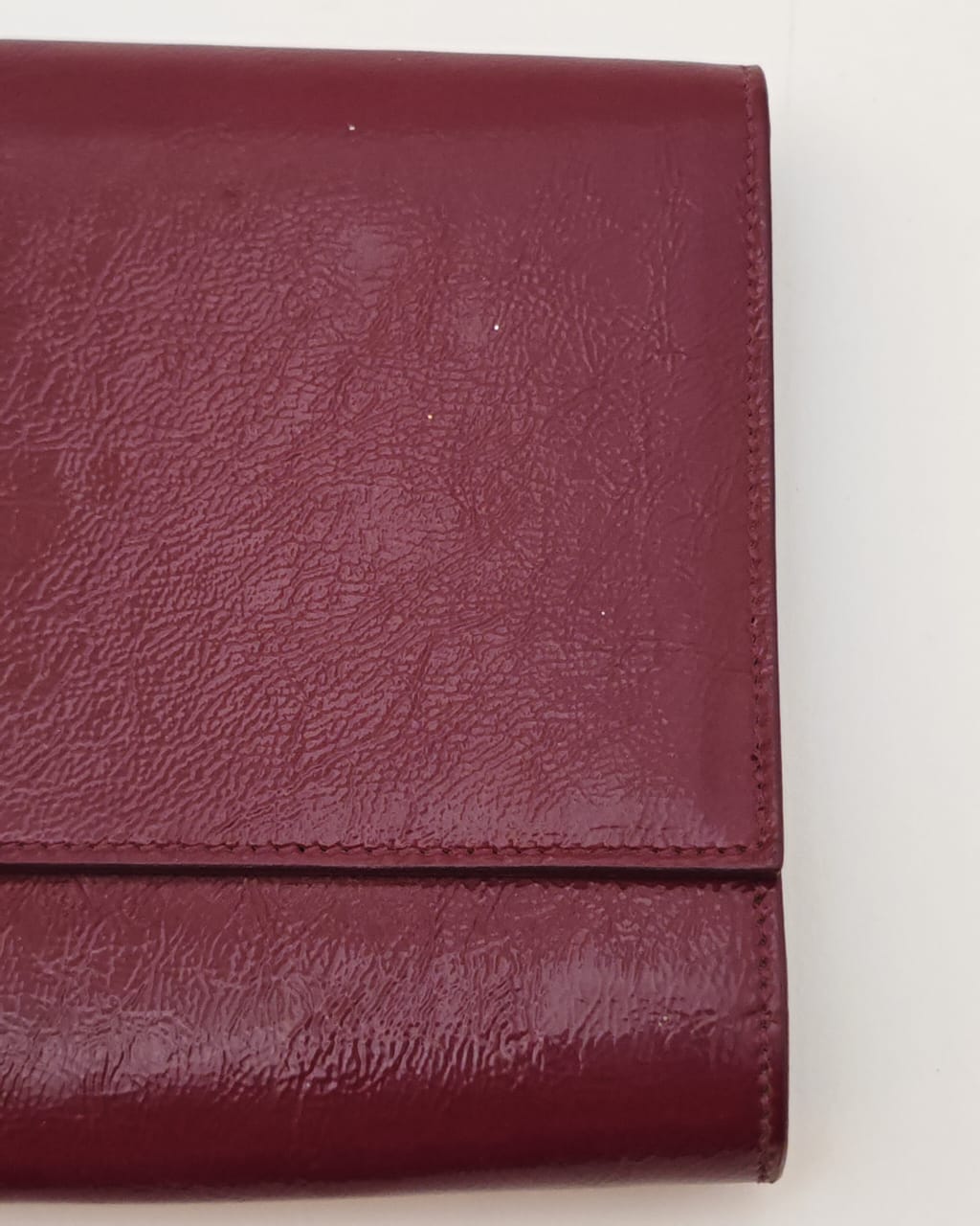 Yves Saint Laurent Classic Y Ligne Clutch – Burgundy Patent Leather