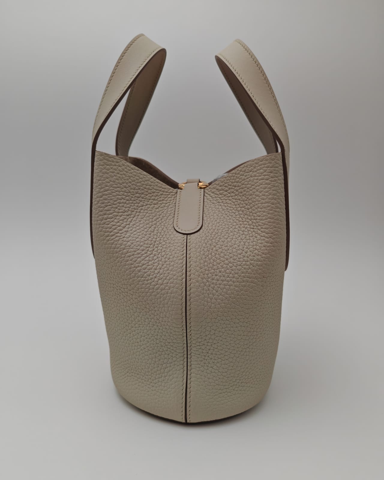 Hermès In-The-Loop 18 Bag – Beton Clemence Leather with Gold Hardware