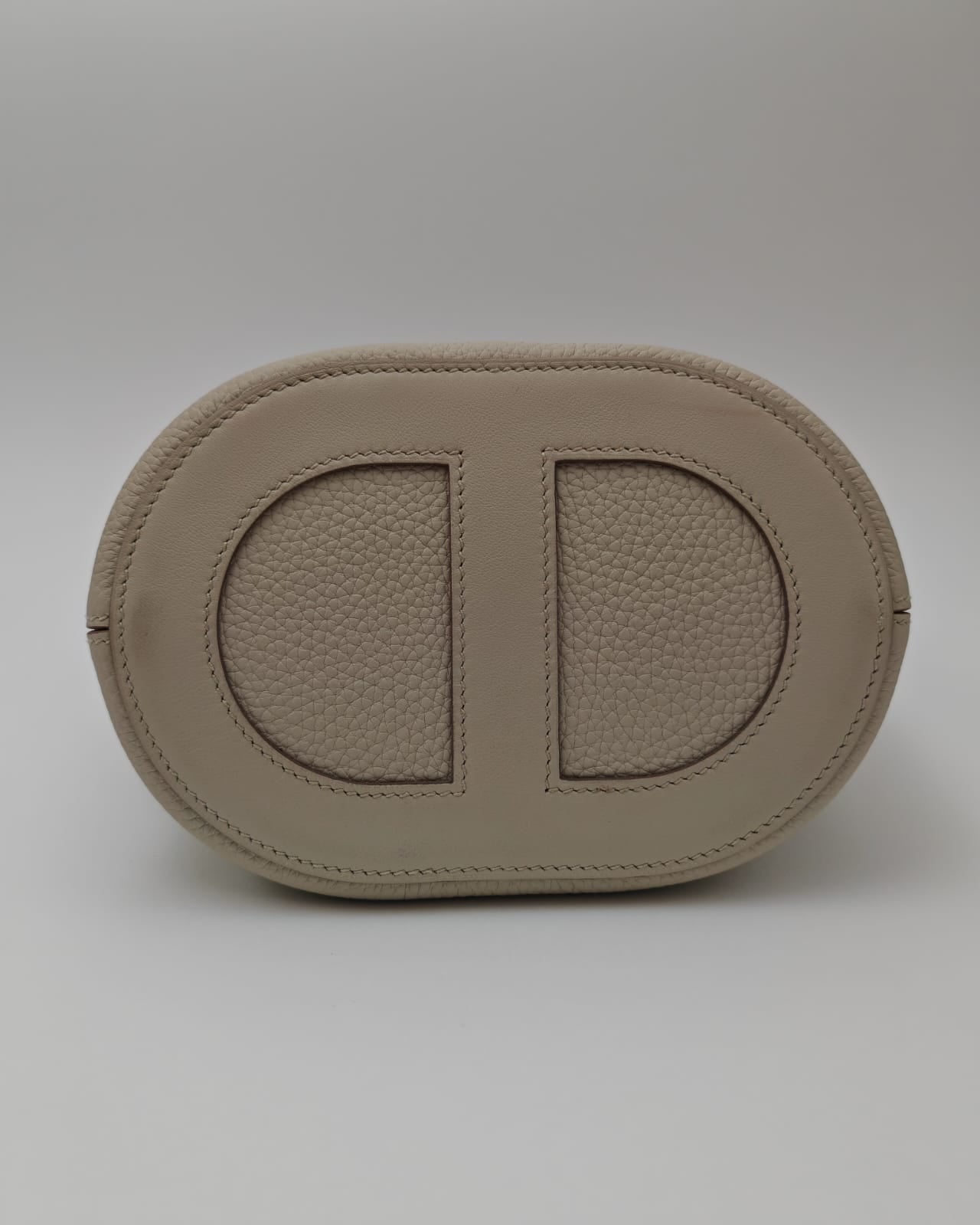 Hermès In-The-Loop 18 Bag – Beton Clemence Leather with Gold Hardware