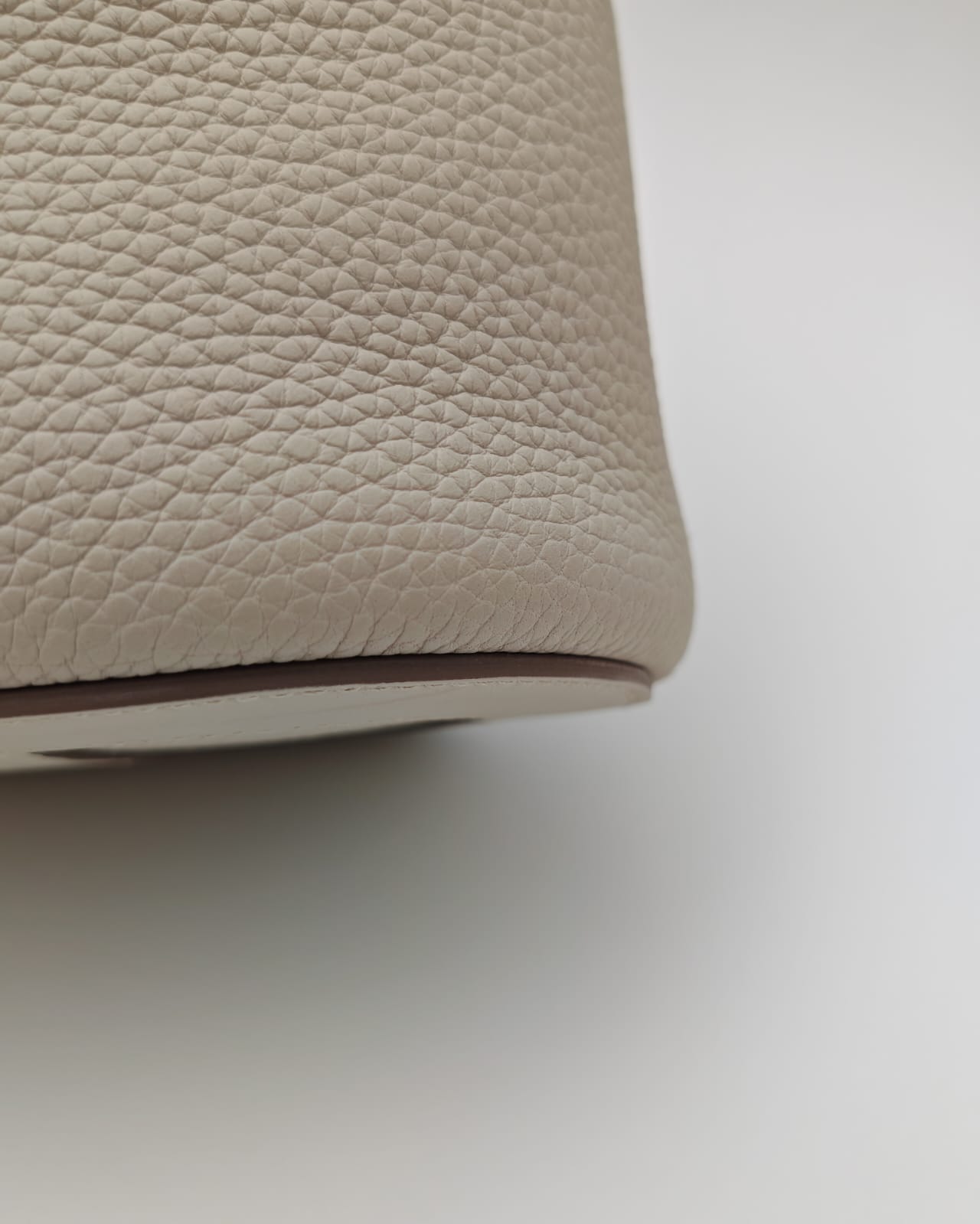Hermès In-The-Loop 18 Bag – Beton Clemence Leather with Gold Hardware