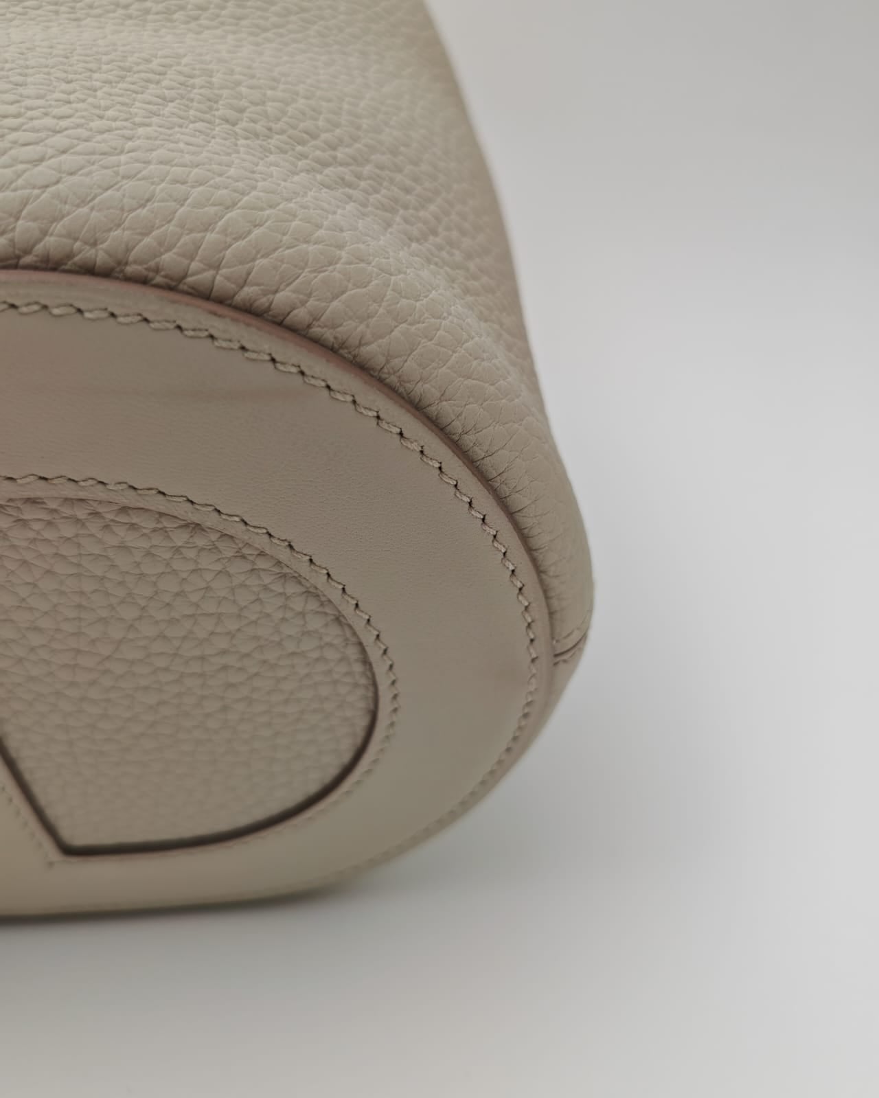 Hermès In-The-Loop 18 Bag – Beton Clemence Leather with Gold Hardware