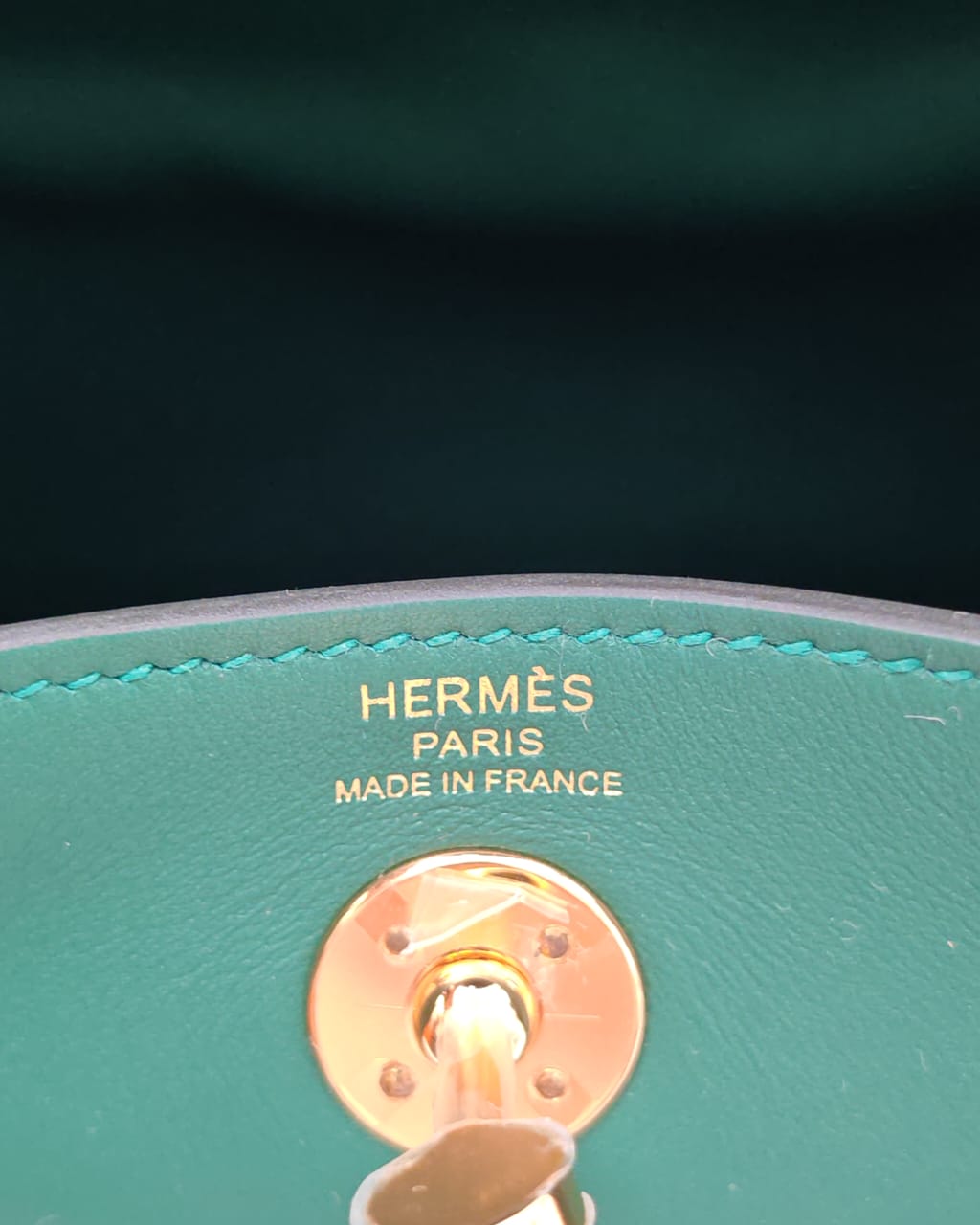 Hermès Mini Lindy – Vert Moyne Swift Leather with Gold Hardware