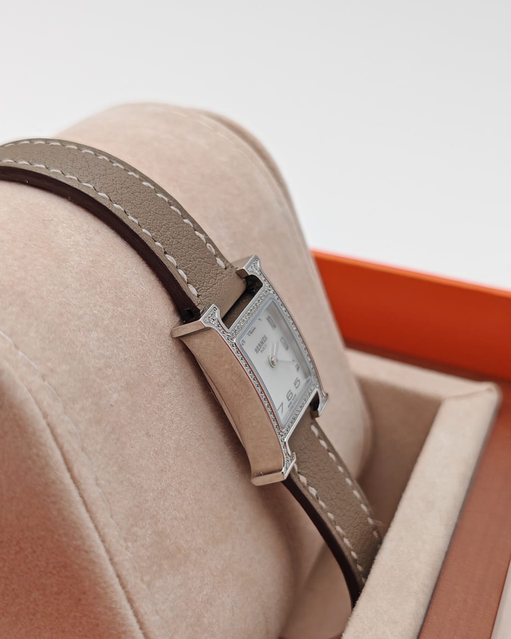 Hermès Heure H Watch – XS, Steel with Diamonds & Swift Calf Leather Strap