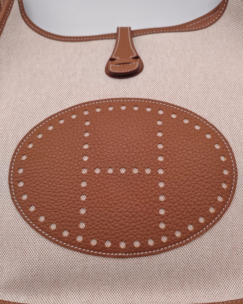 Hermès Evelyne III PM Bag – Toile H & Barenia Leather