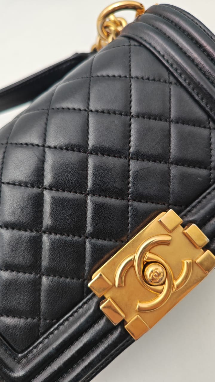 Chanel Boy Bag Quilted Calfskin Leather with Gold-Tone Hardware – Black (Used)