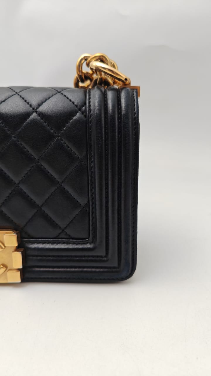 Chanel Boy Bag Quilted Calfskin Leather with Gold-Tone Hardware – Black (Used)