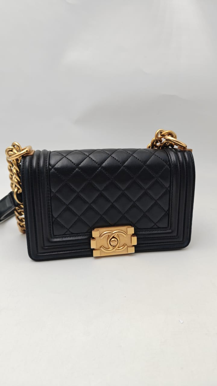 Chanel Boy Bag Quilted Calfskin Leather with Gold-Tone Hardware – Black (Used)