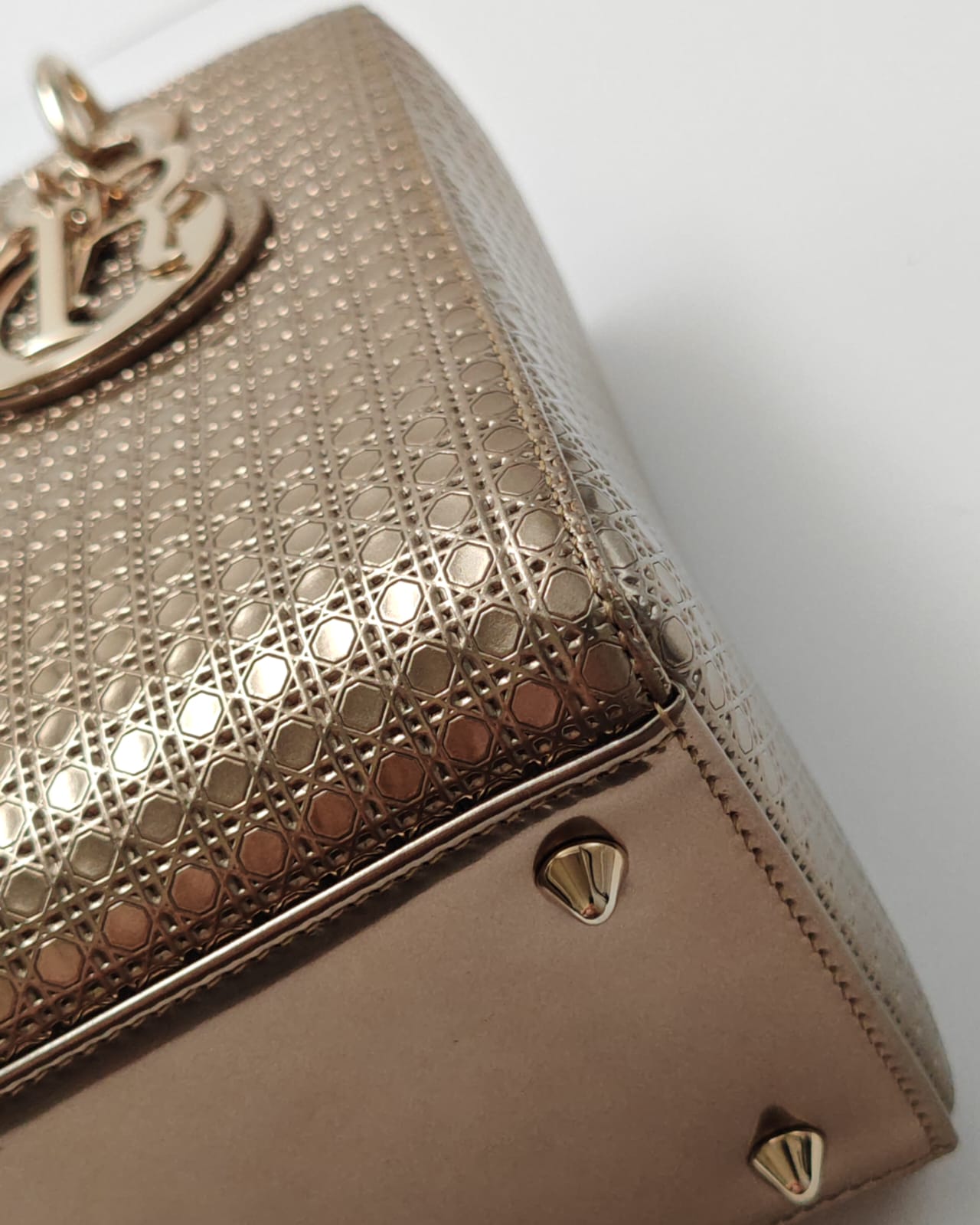 Christian Dior Lady Dior Medium Tote in Metallic Rose Gold Microcannage Patent Leather