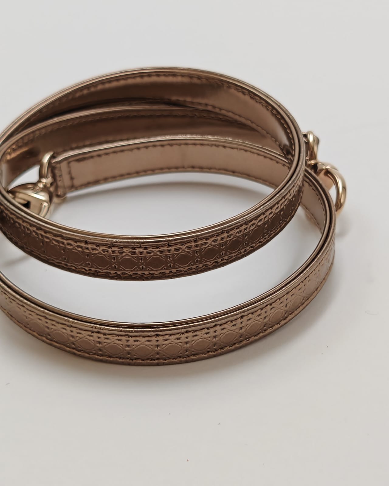 Christian Dior Lady Dior Medium Tote in Metallic Rose Gold Microcannage Patent Leather