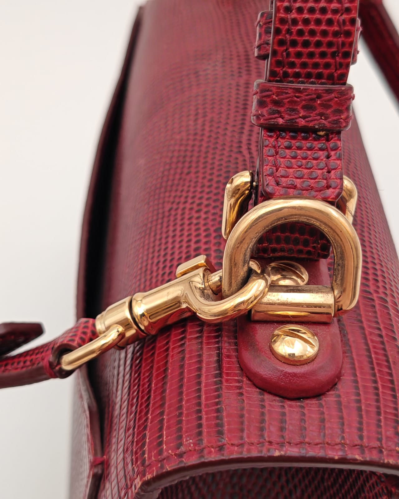 Dolce & Gabbana Lucia Lizard-Embossed Shoulder Bag in Burgundy