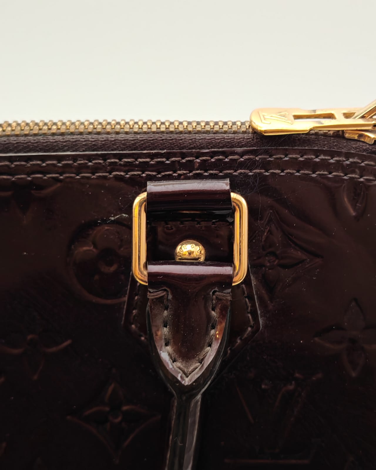 LOUIS VUITTON ALMA GM – MONOGRAM VERNIS AMARANTE