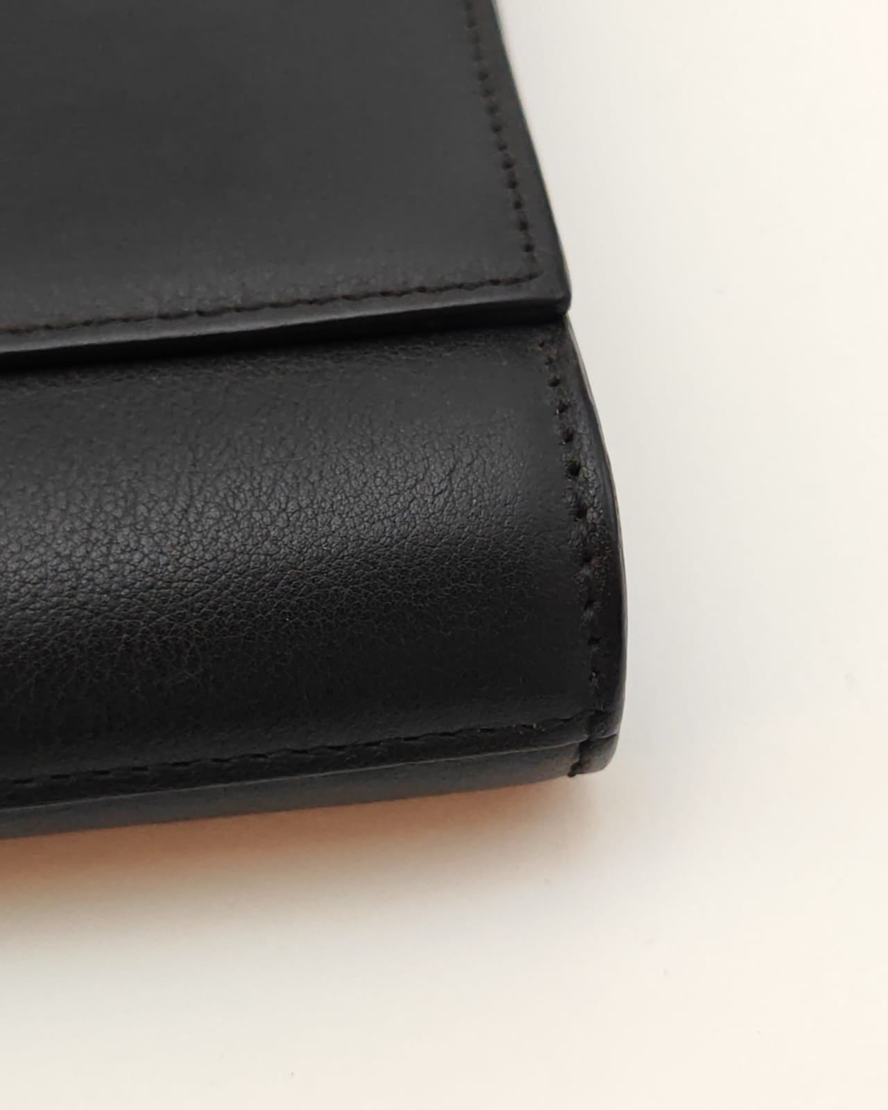 Saint Laurent Paris Classic Y Ligne Clutch Bag – Black Calfskin Leather