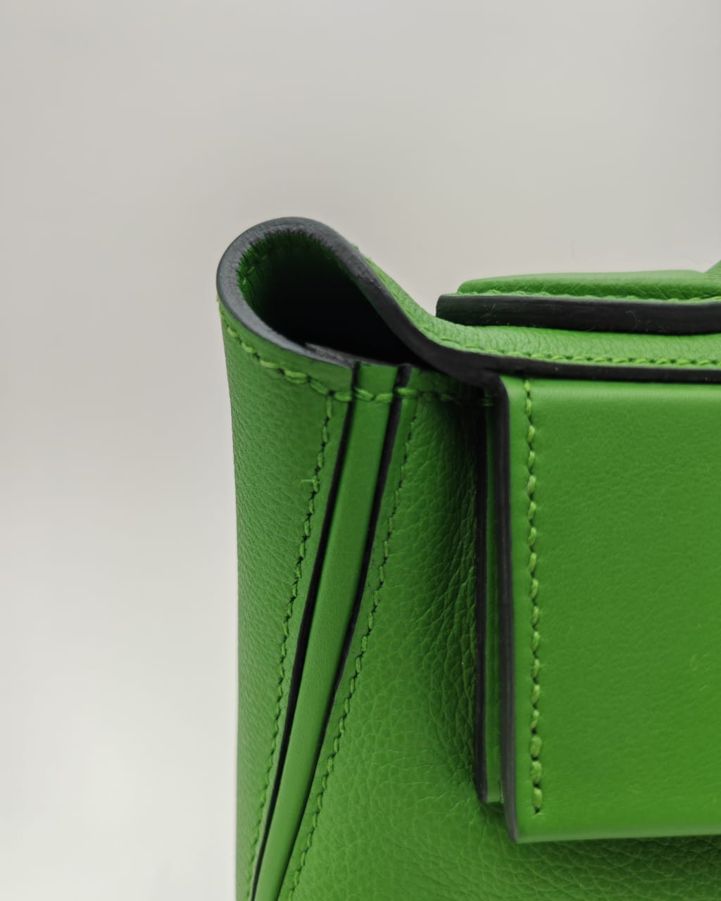 Hermès Kelly Depeche Mini Pochette – Vert Green Togo Leather with Palladium Hardware
