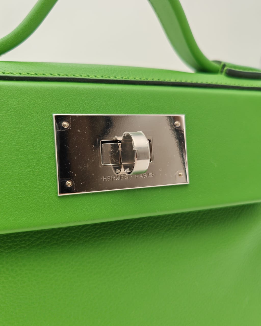 Hermès Kelly Depeche Mini Pochette – Vert Green Togo Leather with Palladium Hardware