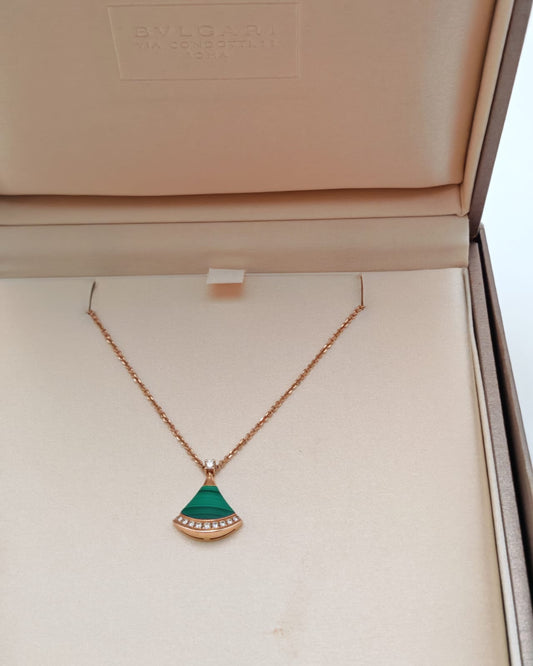 Bvlgari Divas’ Dream Necklace in 18K Rose Gold with Malachite and Diamonds