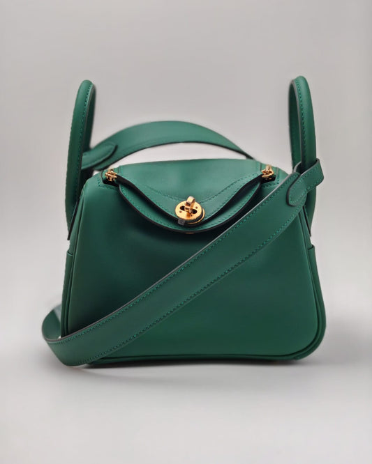 Hermès Mini Lindy – Vert Moyne Swift Leather with Gold Hardware