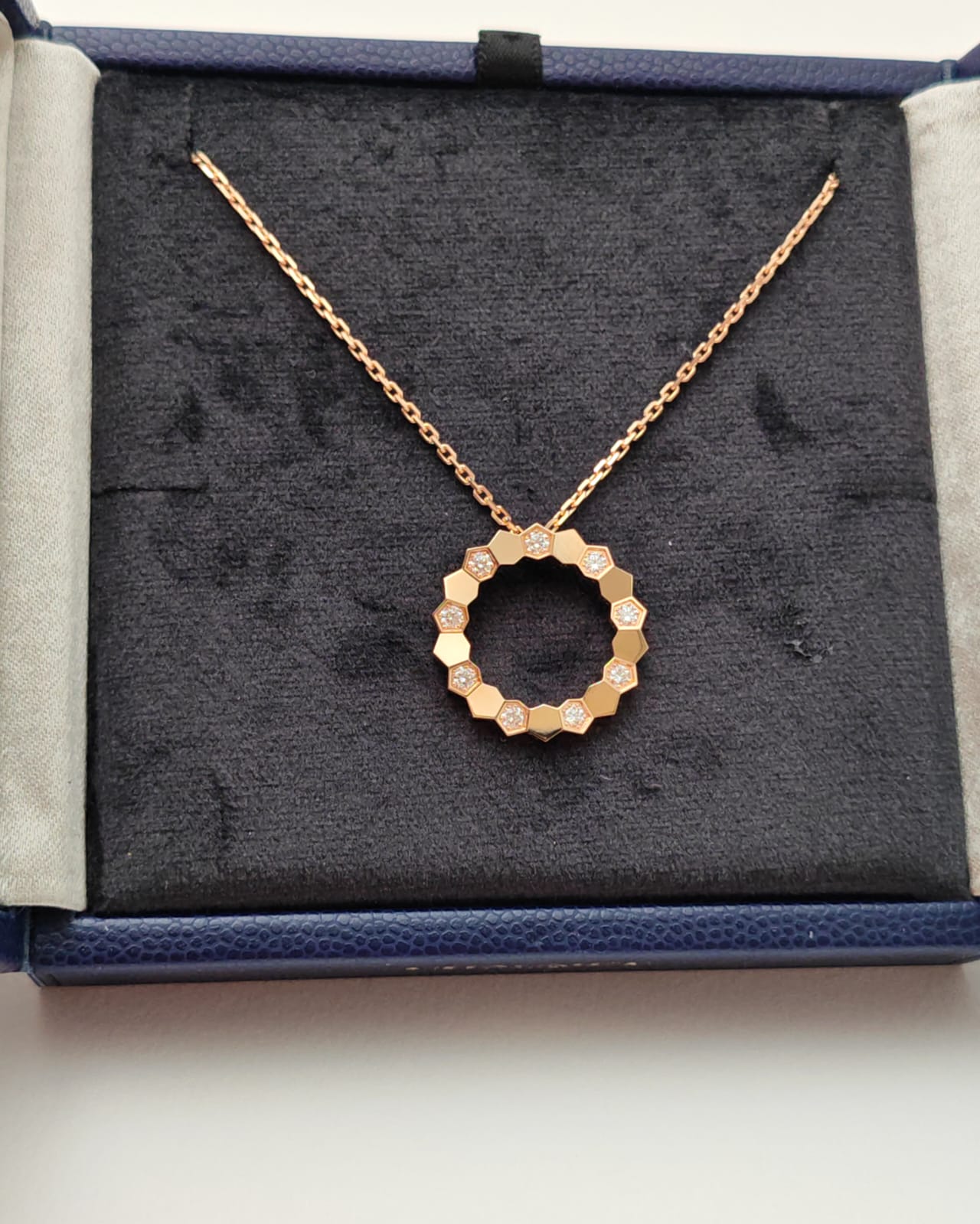 Chaumet Bee de  Medium Pendant – Rose Gold & Diamond