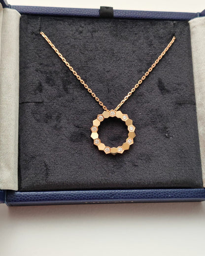 Chaumet Bee de  Medium Pendant – Rose Gold & Diamond