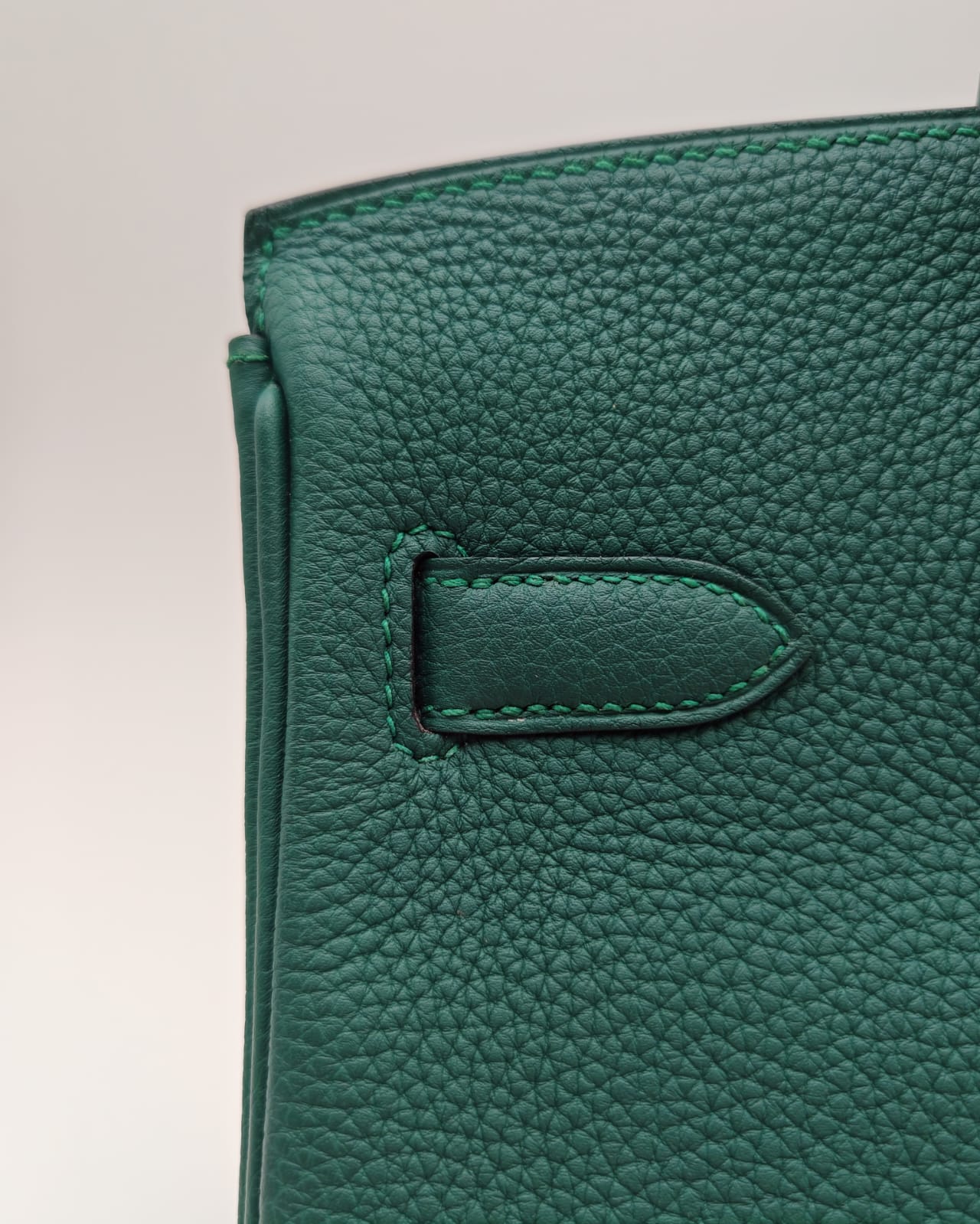 HERMÈS BIRKIN 30 BAG MALACHITE TOGO GOLD HARDWARE