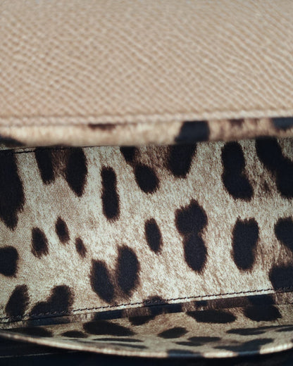 DOLCE & GABBANA SICILY MEDIUM BAG – BROWN DAUPHINE LEATHER