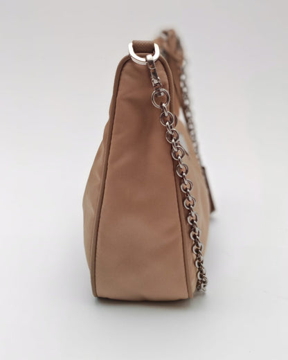 PRADA RE-EDITION 2005 NYLON BAG – CAMMEO BEIGE