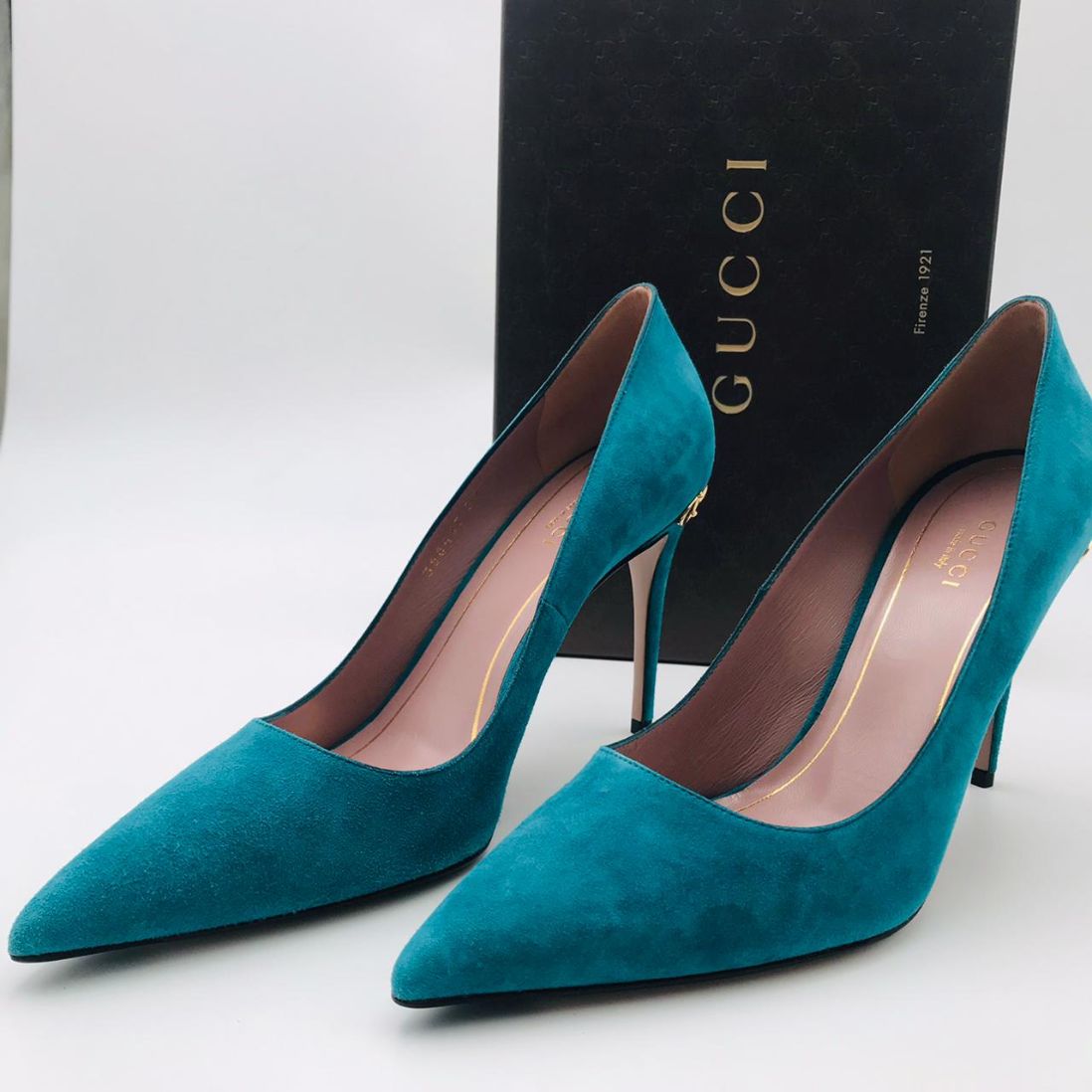 Gucci Turquoise Suede Adina Horsebit Detail Pump