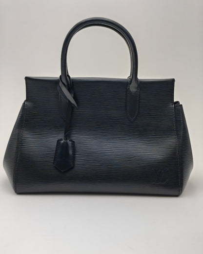 Louis Vuitton Montaigne MM in Black Epi Leather